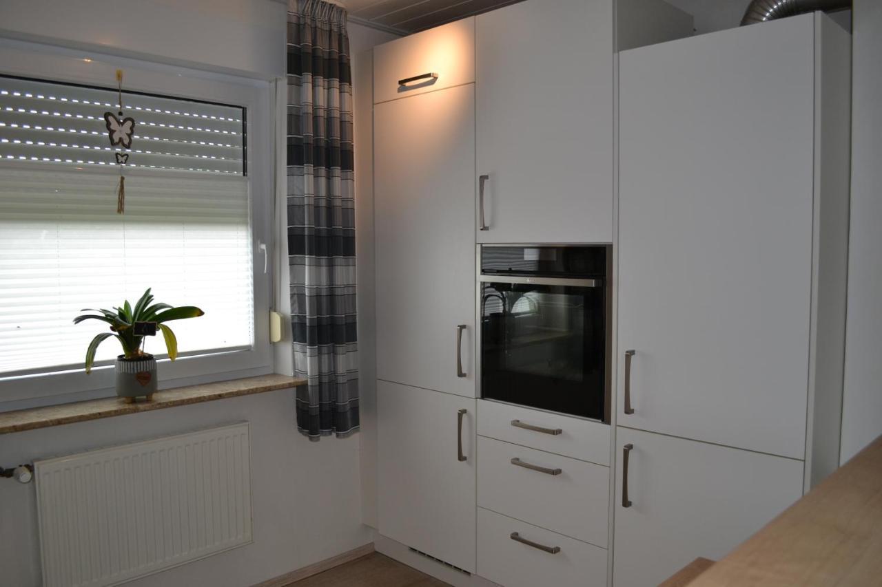 Ferienhaus Am Wasser Hinte Luaran gambar